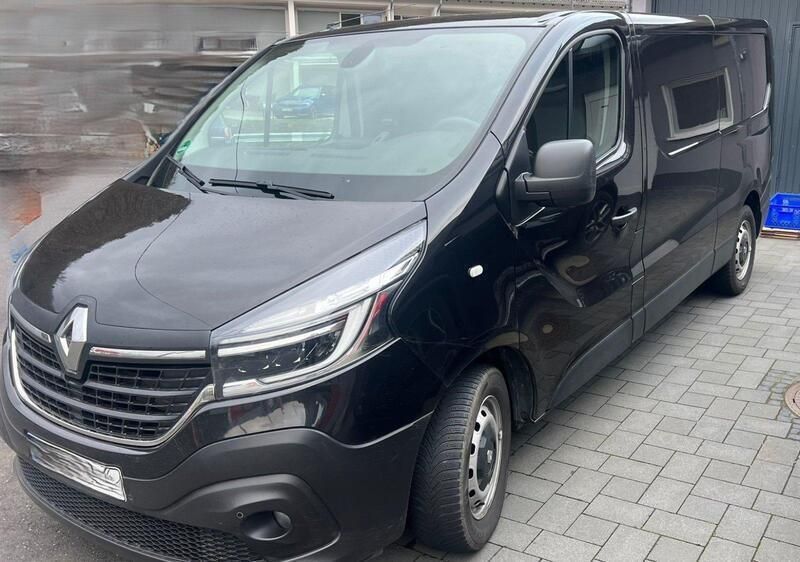 Schwarz Gebraucht 2020 Renault Trafic Komfort Van | 25.000 € (Superpreis) - Bild 1/4