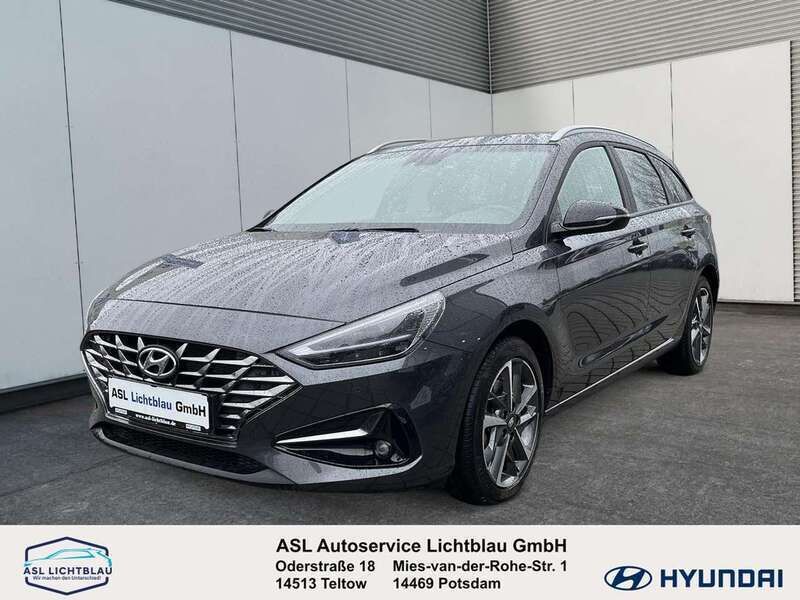 Dark knight/grau Gebraucht 2024 Hyundai i30 Turbo Kombi | 22.950 € (Fairer Preis) - Bild 1/4