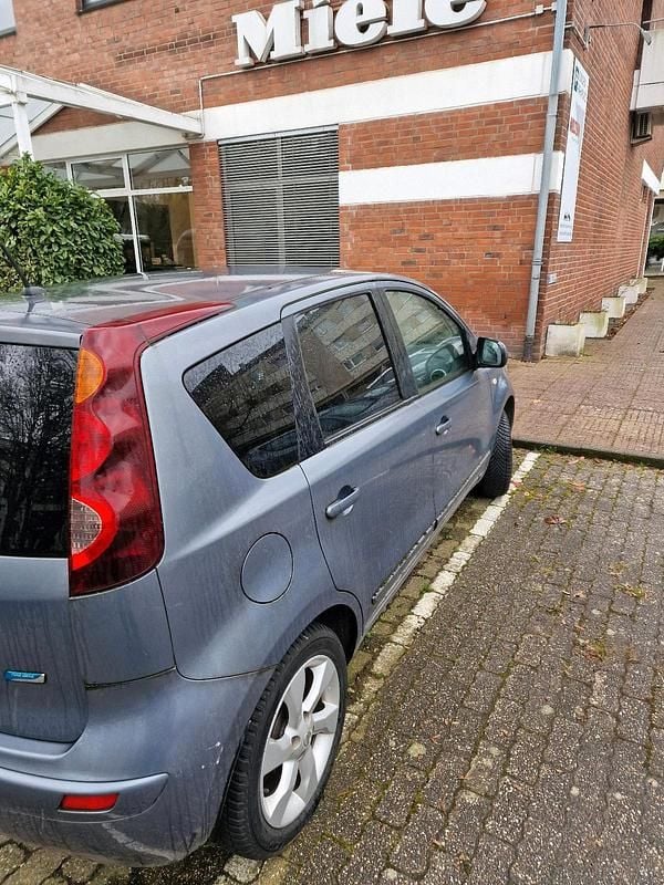 Second-hand Nissan Note 88 CP (64 kW) 2010 Argintiu Hatchback
