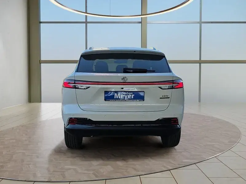 Neu MG HS Luxury 224 PS (164 kW) 2026 Pearl white SUV