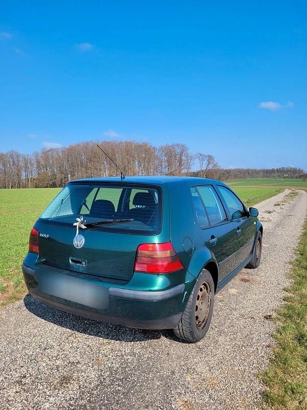 Gebraucht VW Golf IV 75 PS (55 kW) 2000 Grün Kleinwagen