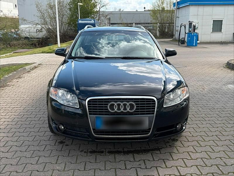 Gebraucht Audi A4 140 PS (102 kW) 2007 Schwarz Kombi