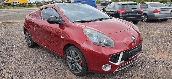 Second-hand Renault Wind 101 CP (74 kW) 2010 Roșu Cabrio