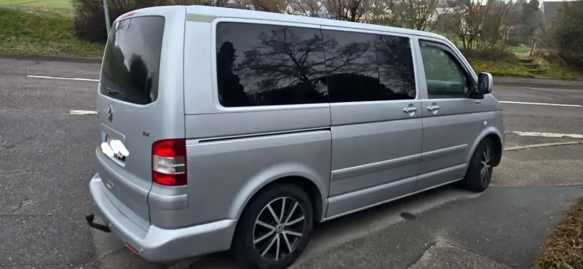 Gebraucht VW Multivan California 174 PS (127 kW) 2007 Reflexsilber metallic Van / Kleinbus