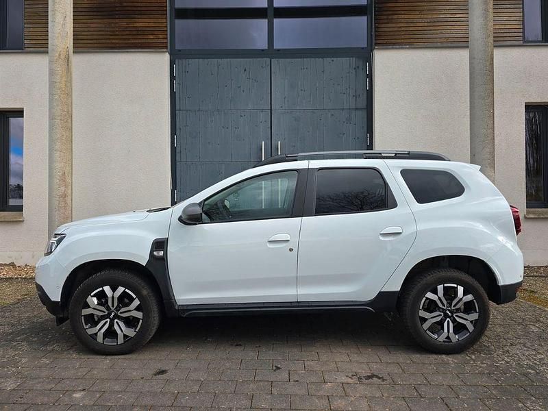 Gebraucht Dacia Duster Journey 150 PS (110 kW) 2024 Weiß SUV