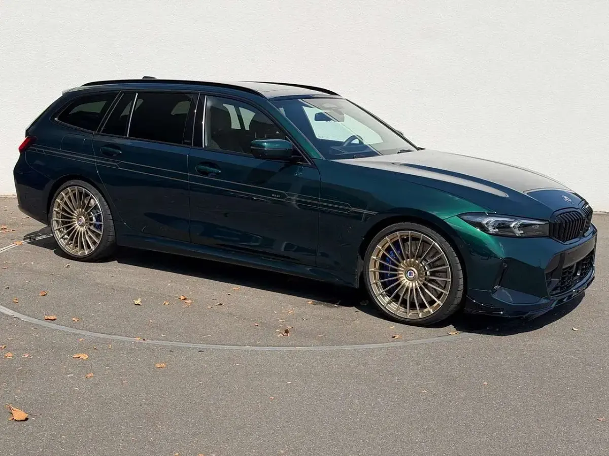 Gebraucht Alpina B3 529 PS (389 kW) 2025 Alpina grün Kombi
