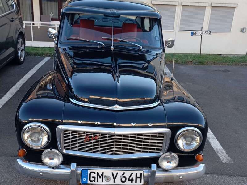 Schwarz Gebraucht 1964 Volvo PV544 Limousine | 14.999 € - Bild 1/4