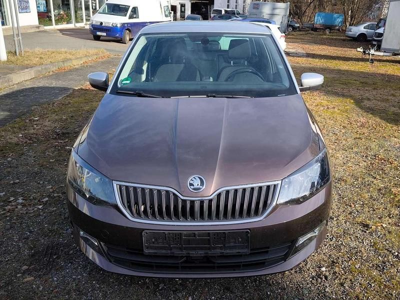 Gebraucht Skoda Fabia Style 110 PS (80 kW) 2015 Topazbraun metallic Kleinwagen