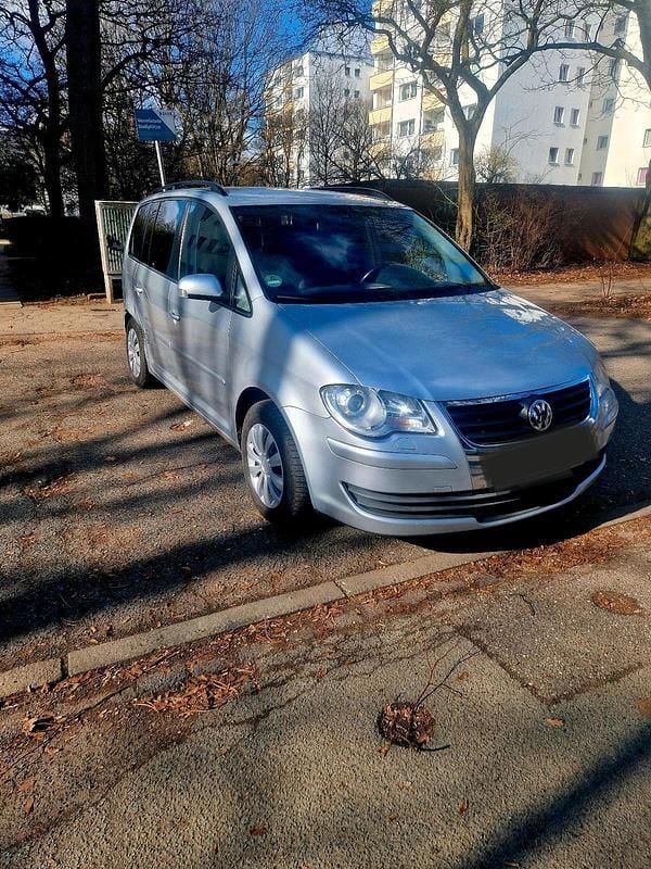 Gebraucht VW Touran United 140 PS (102 kW) 2008 Silber Van / Kleinbus