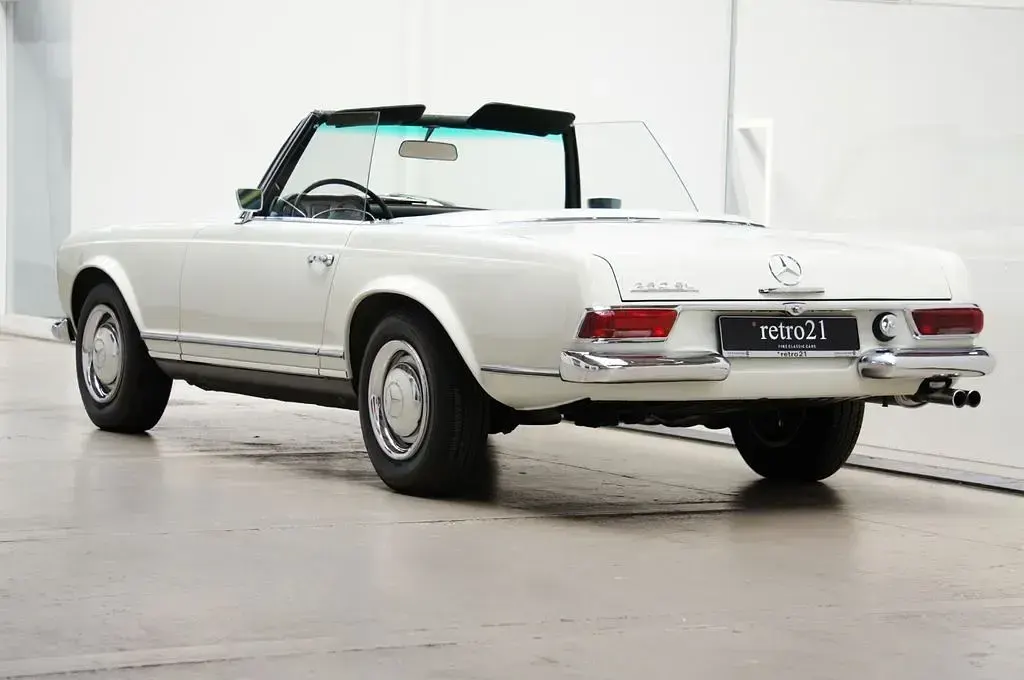 Gebraucht Mercedes W113 150 PS (110 kW) 1968 Weiß Cabrio