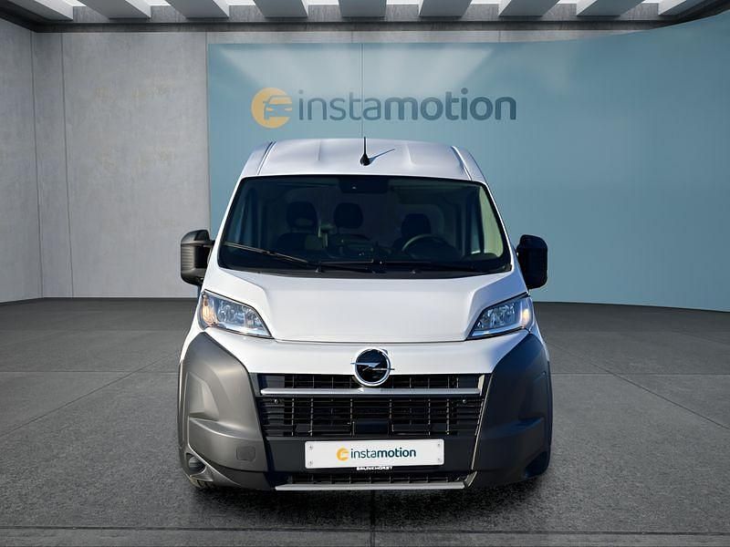 Neu Opel Movano 140 PS (102 kW) 2025 Weiß Van