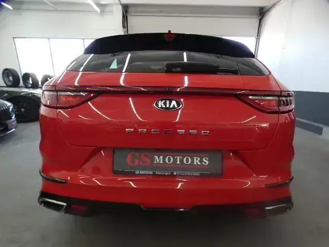 Gebraucht Kia ProCeed GT 204 PS (150 kW) 2019 Rot Kombi