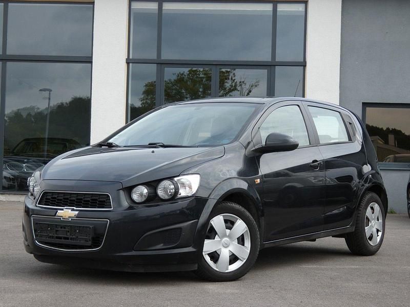 Schwarz Gebraucht 2011 Chevrolet Aveo Kleinwagen | 4.590 € (Fairer Preis) - Bild 1/4