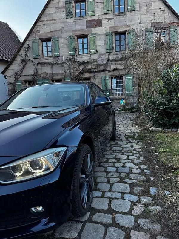 Gebraucht BMW 320 184 PS (135 kW) 2013 Limousine