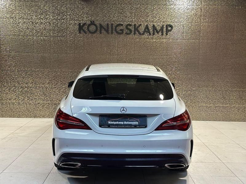 Gebraucht Mercedes CLA180 Shooting Brake AMG 122 PS (89 kW) 2016 Weiß Kombi