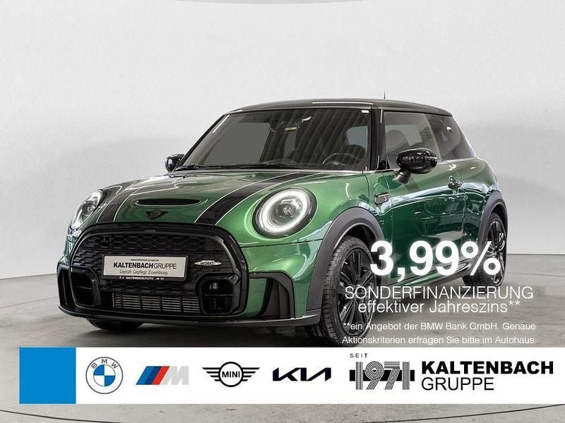 Grün Gebraucht 2021 Mini John Cooper Works Kleinwagen | 25.890 € (Guter Preis) - Bild 1/3