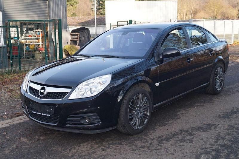 Schwarz Gebraucht 2008 Opel Vectra Edition+ Limousine | 3.490 € (Fairer Preis) - Bild 1/4