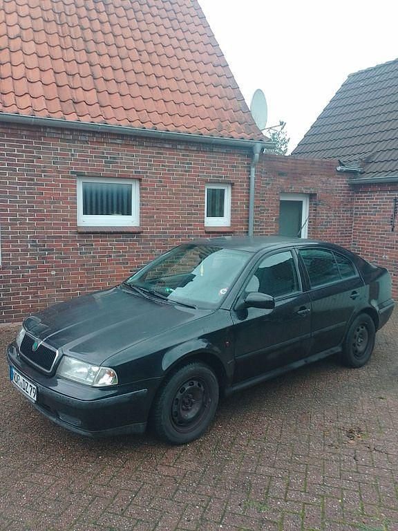 Gebraucht Skoda Octavia 116 PS (85 kW) 1999 Schwarz Limousine
