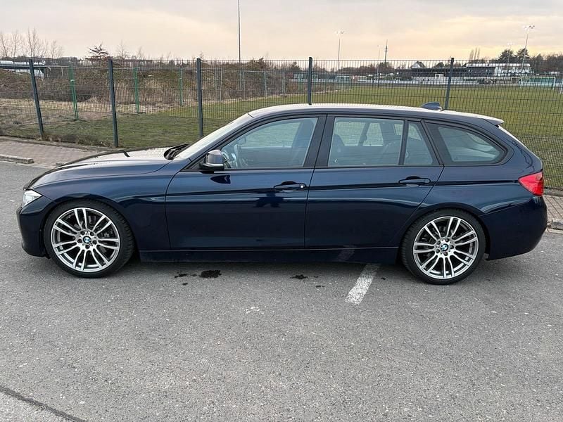 Second-hand BMW 328 245 CP (180 kW) 2014 Albastru Break