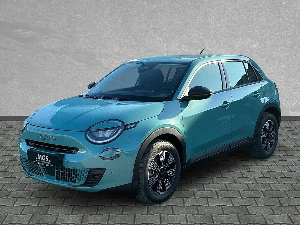 Neu Fiat 600 Business 101 PS (74 kW) 2026 Acqua blau SUV
