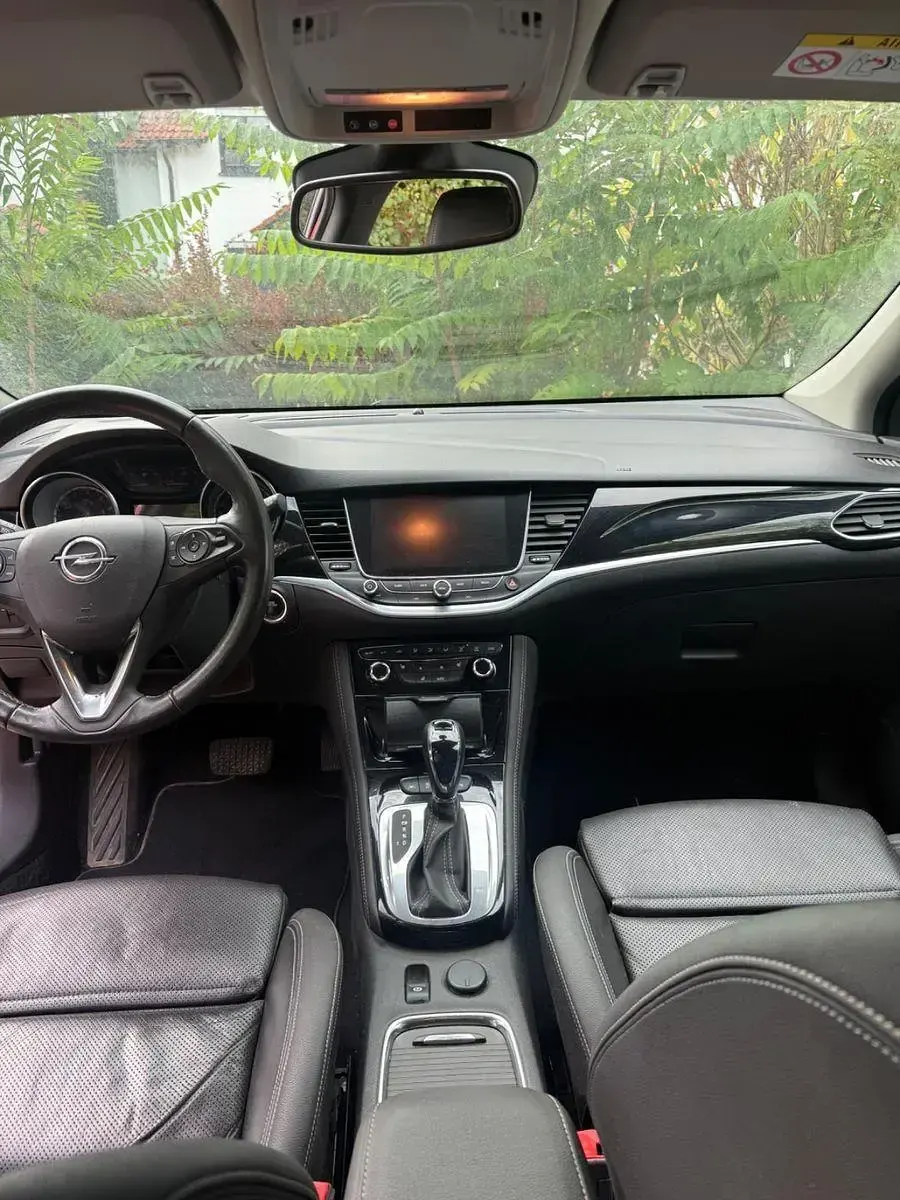 Gebraucht Opel Astra Dynamic 150 PS (110 kW) 2018 Rot Kombi