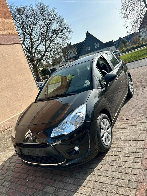 Gebraucht Citroën C3 74 PS (54 kW) 2011 Schwarz Kleinwagen