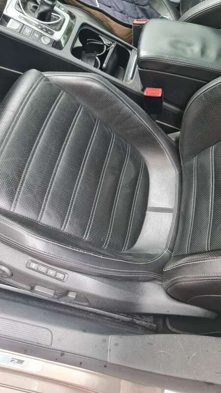 Grau Gebraucht 2011 VW CC R-line Limousine | 10.500 € - Bild 1/4