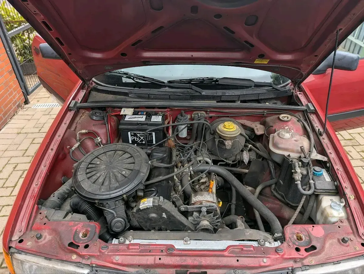 Gebraucht Audi 80 90 PS (66 kW) 1988 Rot Limousine