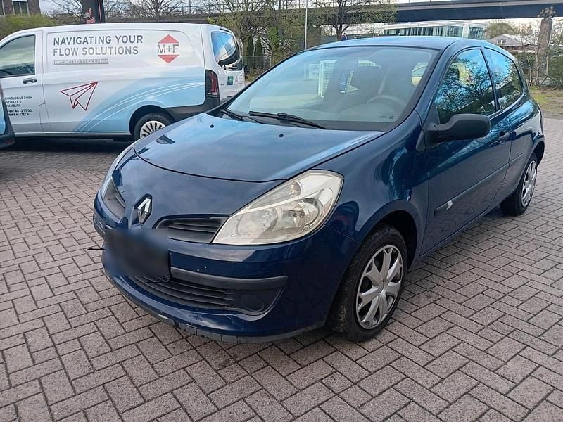 Gebraucht Renault Clio II 65 PS (47 kW) 2006 Blau Kleinwagen