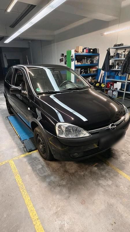 Gebraucht Opel Corsa 75 PS (55 kW) 2003 Schwarz Kleinwagen