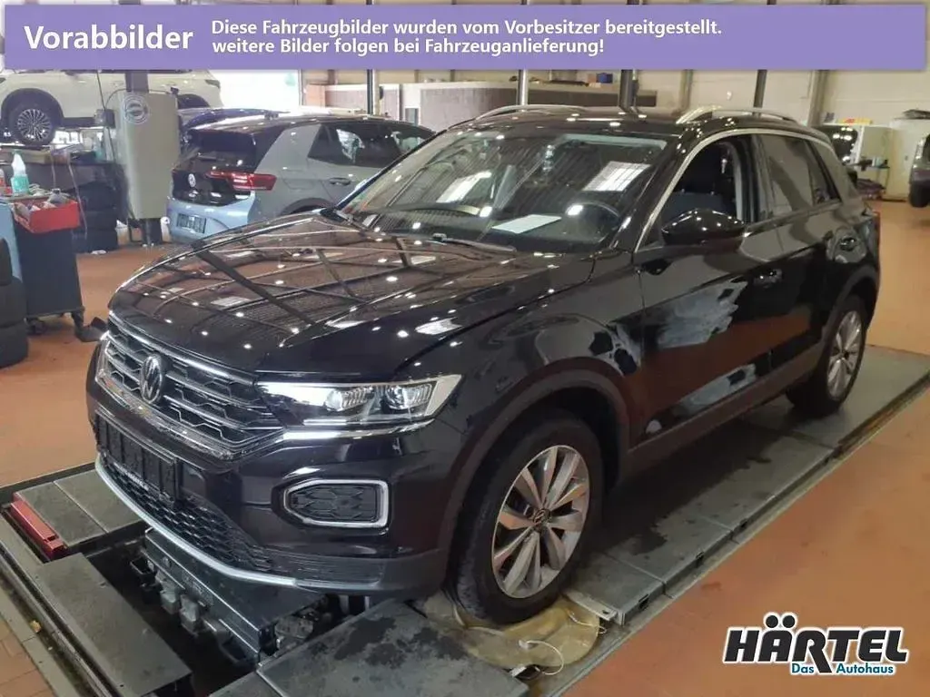 Gebraucht VW T-Roc Style 150 PS (110 kW) 2021 Deep black perleffekt, pearl effect SUV