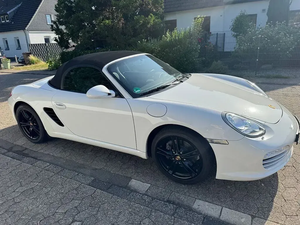 Gebraucht Porsche Boxster 256 PS (188 kW) 2011 Carraraweiss Cabrio