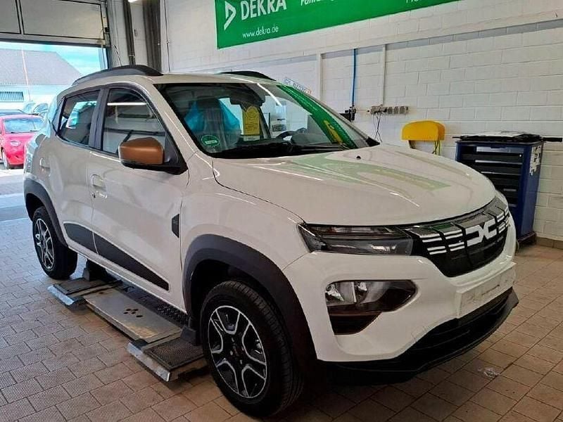 Gebraucht Dacia Spring Extreme 47 kW (65 PS) 2023 Weiß Kleinwagen