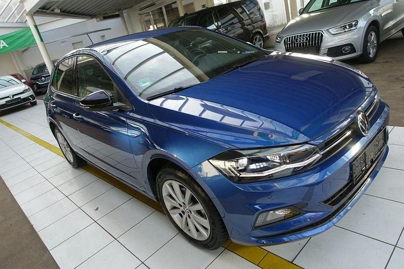 Gebraucht VW Polo United 95 PS (69 kW) 2021 Blau Kleinwagen