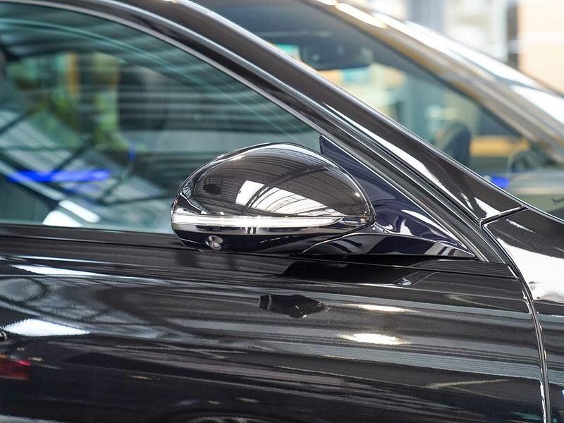 Gebraucht Mercedes S450 AMG line 367 PS (269 kW) 2024 Obsidianschwarz Limousine