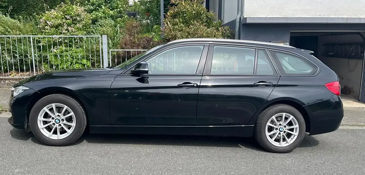 Gebraucht BMW 318 150 PS (110 kW) 2018 Schwarz Kombi