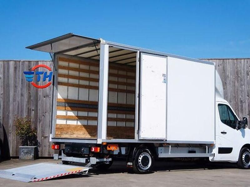 Gebraucht Renault Master 163 PS (119 kW) 2022 Weiss Van / Kleinbus