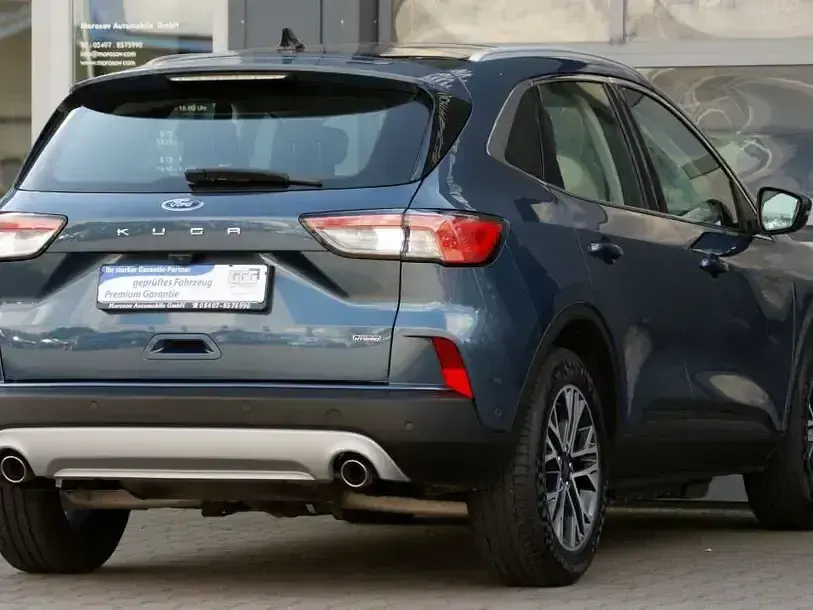 Gebraucht Ford Kuga Titanium 225 PS (165 kW) 2020 Blau SUV