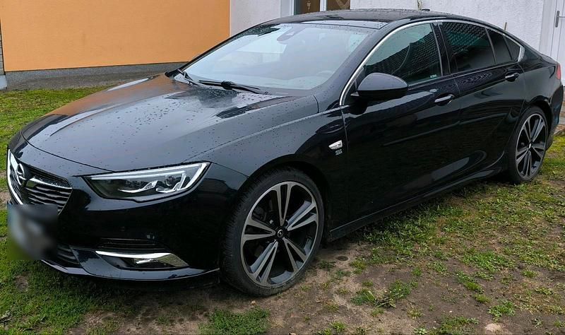 Gebraucht Opel Insignia Innovation 170 PS (125 kW) 2018 Blau Limousine