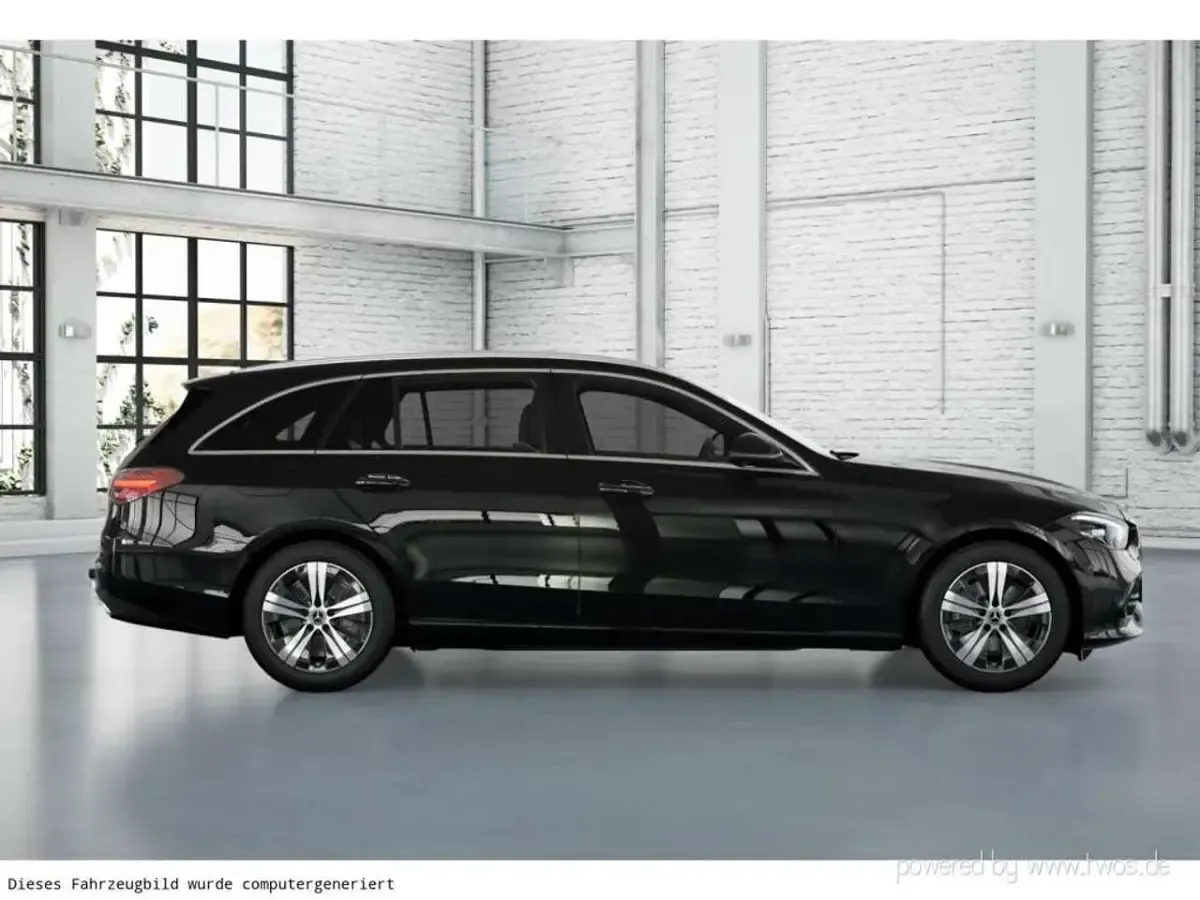 Gebraucht Mercedes C180 170 PS (125 kW) 2025 Unilack schwarz Kombi