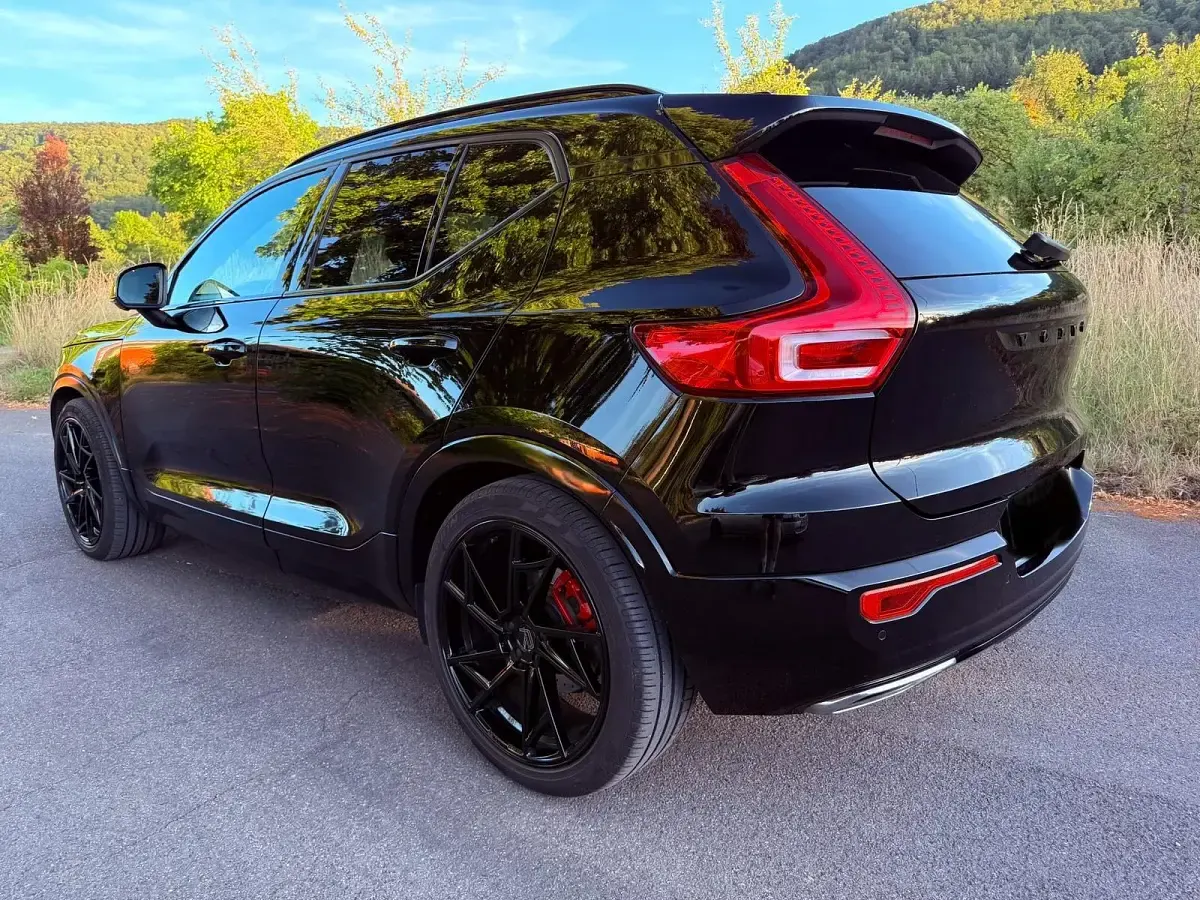 Gebraucht Volvo XC40 R-Design 190 PS (139 kW) 2019 Schwarz SUV