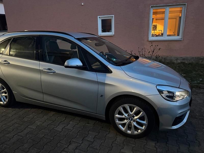 Gebraucht BMW 225 iPerformance 224 PS (164 kW) 2017 Grau Kleinwagen