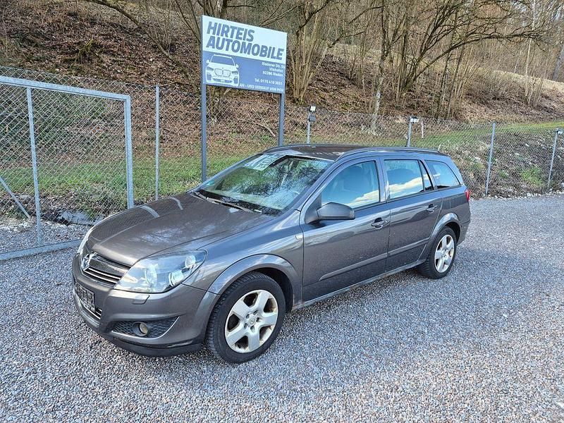 Gebraucht Opel Astra 140 PS (102 kW) 2008 Grau Limousine