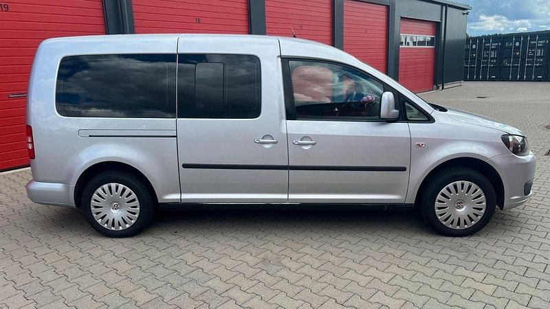 Gebraucht VW Caddy Maxi 140 PS (102 kW) 2012 Grau Van / Kleinbus