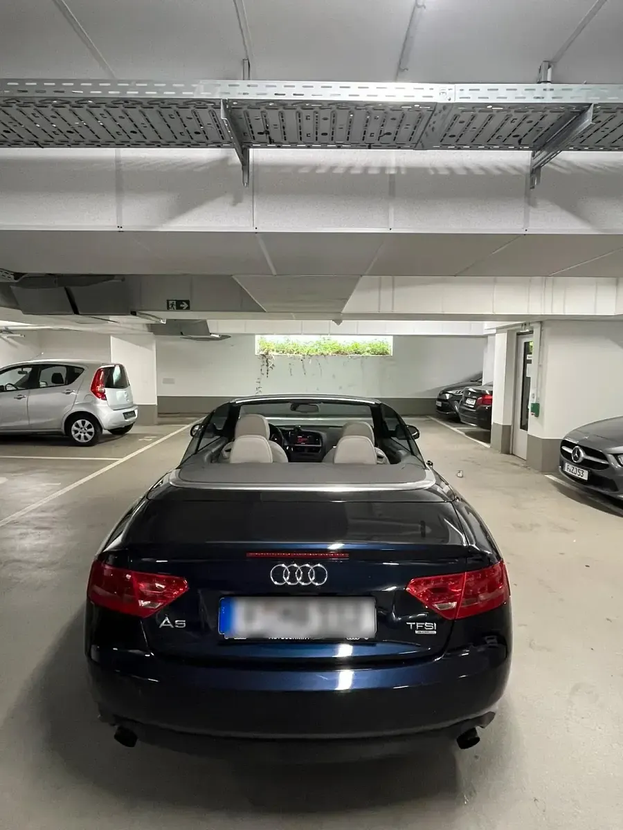 Gebraucht Audi A5 Cabriolet Design 211 PS (155 kW) 2011 Blau Cabrio