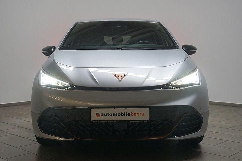 Usado Cupra Born e-Boost 169 kW (231 HP) 2023 Prateado Citadino