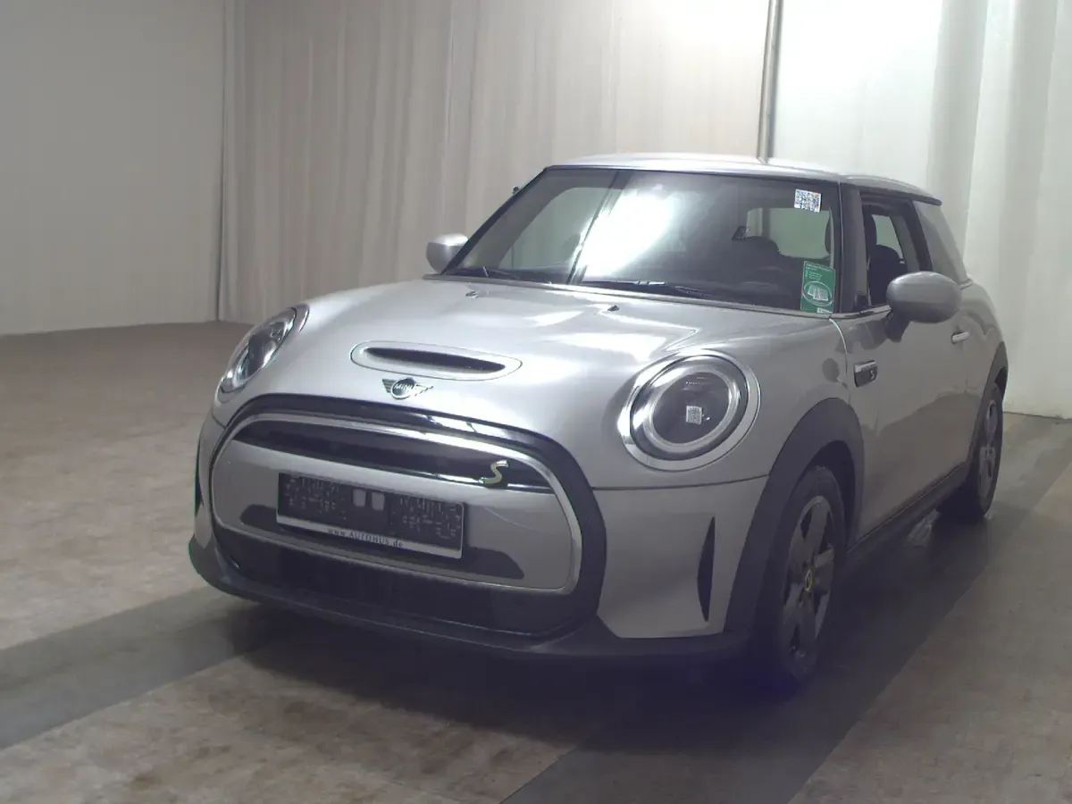 Gebraucht Mini Cooper SE Essential 135 kW (184 PS) 2023 Grau Kleinwagen