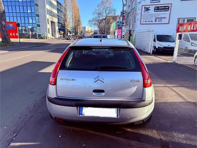 Gebraucht Citroën C4 Style 120 PS (88 kW) 2008 Silber Limousine