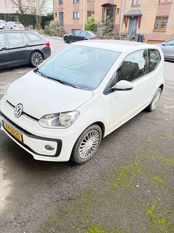 Gebraucht VW up! 68 PS (50 kW) 2018 Weiß Kleinwagen