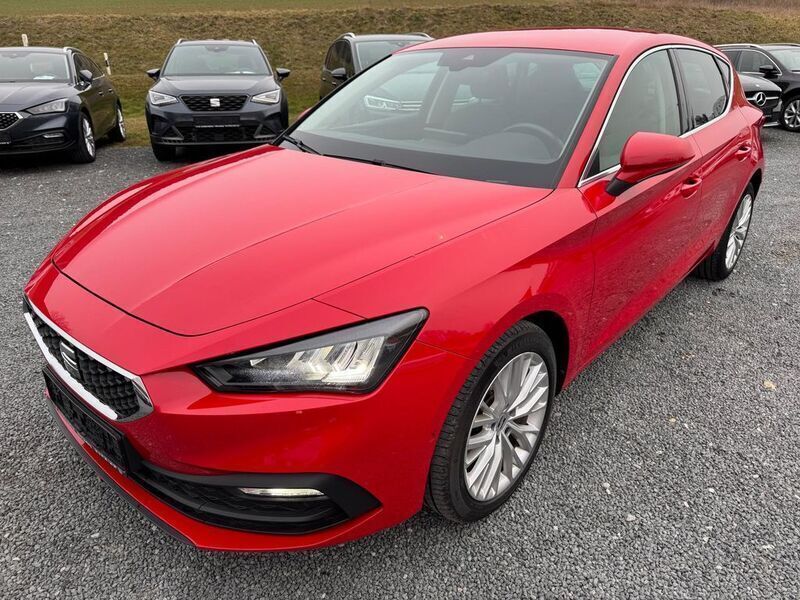 Gebraucht Seat Leon XCELLENCE 150 PS (110 kW) 2020 Rot Limousine